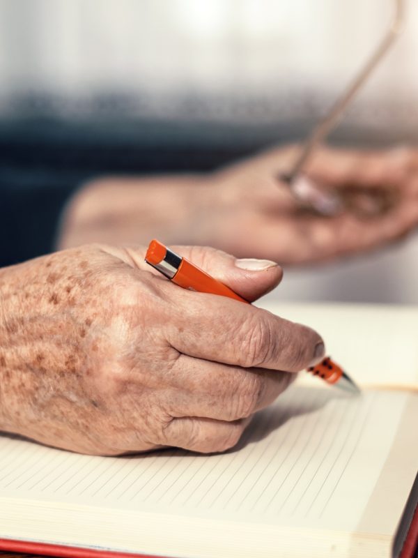 Maison Saint Louis Hospitalite Saint Thomas De Villeneuve Droits Des Usagers Directives Anticipees