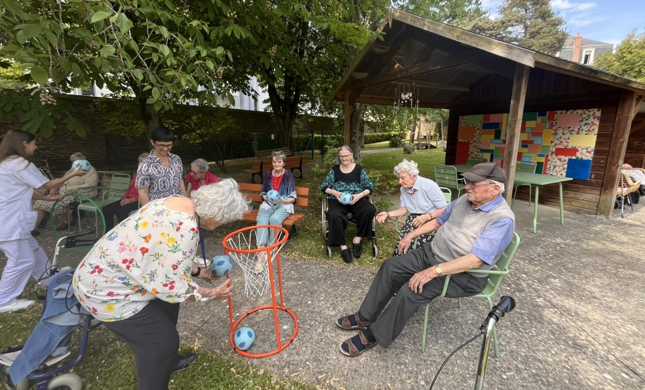 Activites Maison Saint Louis Rennes Activite Physique Adaptee 3