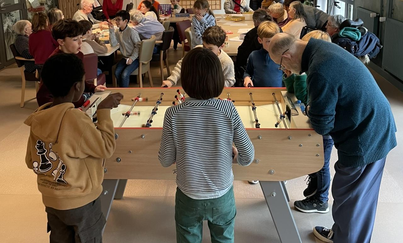 Activites Maison Saint Louis Rennes Rencontre Intergenerationelle