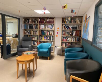 La bibliothèque de la Maison Saint-Louis